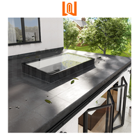 Lucarne artificielle en verre trempé à double couche d'impact d'ouragan lucarne en aluminium de toit électrique automatique télécommandée