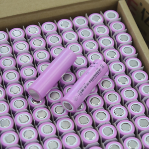 แบตเตอรี่ลิเธียม 18650 3300mAh 3.7V ชาร์จได้ 18650 21700 33V 35V LI-ION วัสดุขั้วบวก NCM แบตเตอรี่ลิเธียม - Product Image 1