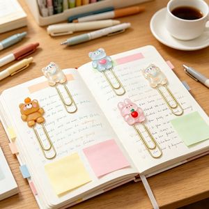 <b>Cute</b> Animal <b>Bear</b> Paper Clip 50 Mm Metal Pvc Soft Rubber Student Office Stationery Bookmark Creative Cartoon Design - Product Image 1