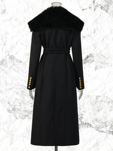 Neues Trendprodukt: Damen-Modetrenchcoat mit Großem Fellkragen, Metallschnalle und Gürtel - Product Image 4