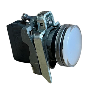Luz Piloto LED Blanca XB4BVM1 230-240V CA, Interruptor de Botón Pulsador Plateado, Carcasa IP67, Orificio de Montaje de 22mm, Momentáneo, IK06, 1M - Product Image 5