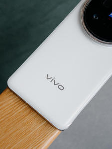 X200 Pro Smartphone 5G Sbloccato Cinese con Display Amoled da 6,8 Pollici 120Hz, Fotocamera Super Teleobiettivo da 200MP, Batteria da 6000mAh, NFC - Product Image 4