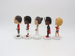 Cadre photo <span class=keywords><strong>de</strong></span> table personnalisé pour bureau <span class=keywords><strong>de</strong></span> poupée Bobblehead en résine <span class=keywords><strong>Figurine</strong></span> <span class=keywords><strong>de</strong></span> <span class=keywords><strong>sport</strong></span> souvenir pour tableau <span class=keywords><strong>de</strong></span> bord <span class=keywords><strong>de</strong></span> <span class=keywords><strong>voiture</strong></span> - Product Image 5