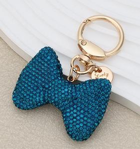 Porte-clés <span class=keywords><strong>de</strong></span> sac à nœud en métal et diamant Pendentif <span class=keywords><strong>de</strong></span> <span class=keywords><strong>clé</strong></span> <span class=keywords><strong>de</strong></span> <span class=keywords><strong>voiture</strong></span> en alliage <span class=keywords><strong>de</strong></span> mode en forme d'arc Porte-clés légers Charme <span class=keywords><strong>de</strong></span> sac en diamant en gros - Product Image 5
