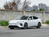 Nouvelle BYD Seal 08 2026, berline électrique de luxe haut de gamme, autonomie 905 km, 300 kW, conduite à gauche, pour l'exportation