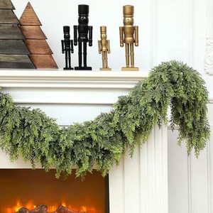 Guirlandes de Noël en pin et cyprès Ji Shun 100cm-200cm style nordique pour la décoration de cheminée - Product Image 3