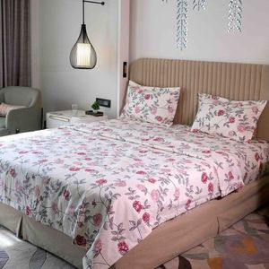 Top Selling 100% Cotton Natural Organic 4pcs Bedding Set White Custom King Queen Size Duvet Comforter Cover <b>Bed</b> <b>Sheet</b> Bedding - Product Image 3