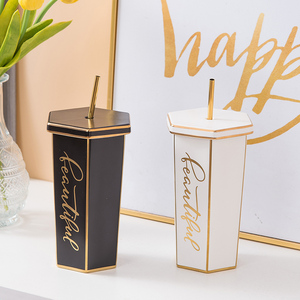 <b>Large</b> Capacity Rhomboid Gold-Rimmed Porcelain Personalized <b>Mugs</b> 490ml Dishwasher & Microwave Safe with Lid Straw Business Gift - Product Image 1