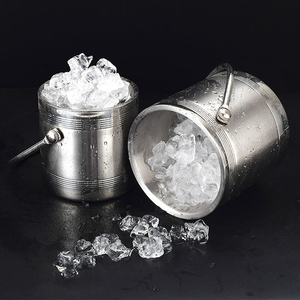 Contenedor de cubitos de hielo redondos portátiles de acero inoxidable de 1L de nuevo diseño, Cubo de vino, cubo de hielo aislado de doble pared con tapa - Product Image 5