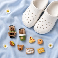 Breloques de chaussures en PVC à design personnalisé, thèmes variés, vente en gros, accessoires de boutons détachables pour sabots, décorations de style mixte à enfiler