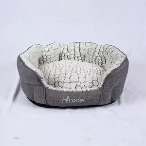 Venta al por mayor sofá grande nido sofá oso pata forma perro gato cama invierno cálido mascota cesta algodón fibra Material felpa invierno Animal cama - Product Image 1