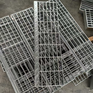 Technique perforée de caillebotis de terrasse extérieure pour couvrir le plancher de passerelle composé d'acier au carbone - Product Image 6