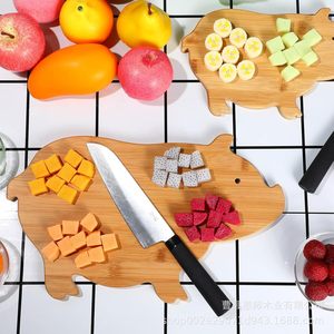 Planche à découper en bambou en forme de cochon 39x24x1,5 cm pour couper les fruits et légumes, usage domestique et cuisine - Product Image 1