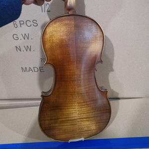 Violín <span class=keywords><strong>Stradivari</strong></span> Clásico Personalizado a Precio de Fábrica, Tapa de Abeto Natural Flameado, Fondo y Lados de Madera de Brasil, Arco de Arce - Product Image 4