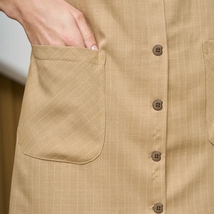 Vestido Casual Elegante para Mujer, Diseño OEM Personalizado, Sexy, Sin Mangas, Verano, Tejido Sólido, Largo hasta la Rodilla, Cuello Redondo, Botones, Beige Blanco - Product Image 5