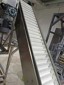 SUISER MAKINE Stainless <b>Steel</b> <b>Flat</b> Elevator for Winery & Flour Mill Applications - Product Image 3