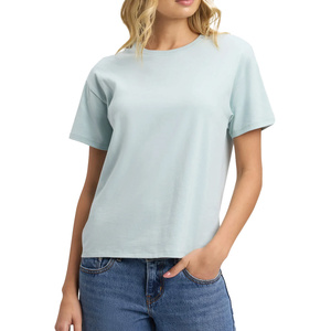 T-shirt court décontracté pour femme, idéal pour les mouvements décontractés, au look lumineux et au style facile. - Product Image 1