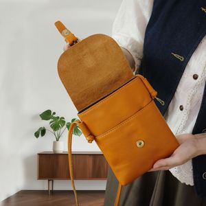 Bolso cruzado de cuero genuino para teléfono con hebilla de cinturón, tipo funda, para atuendos diarios, en amarillo atardecer, verde café y negro, ideal para primavera. - Product Image 4