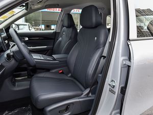 Vehículo Eléctrico Geely Galaxy E5 2024 <span class=keywords><strong>SUV</strong></span>: Viene con Dimensiones <span class=keywords><strong>de</strong></span> 461519011670 mm y Velocidad Máxima <span class=keywords><strong>de</strong></span> 180 km/h - Product Image 6