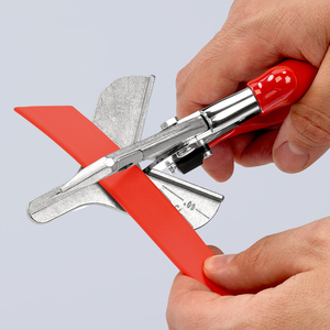KNIPEX 94 35 215 Cortador de perfiles y marcos para perfiles de plástico y caucho con revestimiento plástico cromado 215 mm - Product Image 5