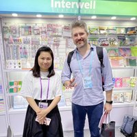 Cahier à spirale A5 à couverture rigide avec notes autocollantes | Article d'école de conception de chien mignon et de coeur | Ensemble de cadeaux de papeterie pour l'écriture d'enfants