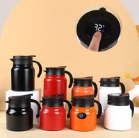 Pot à café à double paroi avec embouteilleur d'eau isolé de 33oz de couleur personnalisée avec poignée théière sous vide à la mode pour le bureau