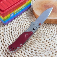 Couteau de collection pliant EDC 535-09 pour le camping, manche en alliage d'aluminium bicolore avec accents rouges, lame finition Stonewashed, ouverture par bouton-poussoir