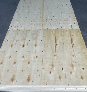 Tablero de partículas de melamina a prueba de humedad PineTriplay 12mm-21mm Madera contrachapada de pino estructural 15mm Opciones 18mm de espesor - Product Image 1