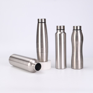 <span class=keywords><strong>Gourde</strong></span> <span class=keywords><strong>Sportive</strong></span> de Cyclisme Portable en Acier Inoxydable Simple Paroi avec Poignée et Bouteille d'Eau - Product Image 5