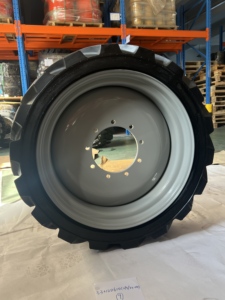Pneu rempli de mousse 33*12D610 33x12D610 295/35-24 pour pneu de chariot élévateur 33x12 D610 - Product Image 5