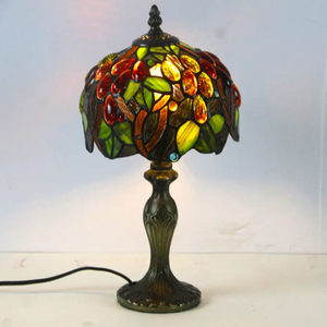 Style tiffany petite lampe de table nordique hôtel bar chambre chevet vitraux nuances lampes de bureau - Product Image 3