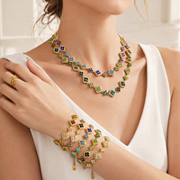 Set Perhiasan Kalung dan Gelang Berlapis Emas 18K dari Baja Tahan Karat 316L Motif Empat Daun Semanggi untuk Hadiah Perhiasan Fashion