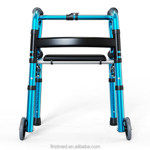 รถเข็นพับได้พร้อมที่นั่ง - อุปกรณ์ช่วยเคลื่อนที่น้ำหนักเบาสำหรับผู้สูงอายุ/ผู้พิการ (ฟังก์ชั่นช่วยผลักและ<span class=keywords><strong>เก้าอี้</strong></span>อาบน้ำ 2-in-1 รับน้ำหนักได้ 136 กก.) - Product Image 2