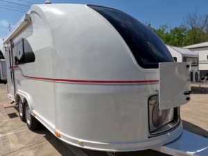Autocaravanas de Lujo Modernas y Ligeras de Alta Velocidad con Diseño Aerodinámico, Doble Eje, para Viajes y Campamentos - Product Image 5