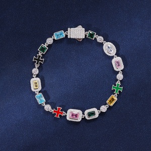 Pulsera de tenis de eslabones cubanos de plata de ley 925 chapada en oro, personalizada, con moissanita colorida, estilo hip hop, con incrustaciones y brillo intenso - Product Image 1