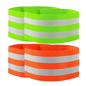 Bande Réfléchissante Ajustable Premium à Haute Visibilité pour la Marche Nocturne en Extérieur, la Course à Pied et le Cyclisme – Sangle de Sécurité Élastique à Ajustement Sûr - Product Image 1