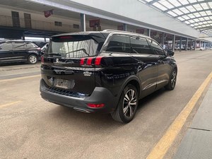 <span class=keywords><strong>Peugeot</strong></span> <span class=keywords><strong>5008</strong></span> 5 places 2017-<span class=keywords><strong>2018</strong></span>, SUV turbo essence automatique, cuir foncé, jantes R18, caméra, véhicule familial d'occasion prêt à l'exportation - Product Image 2