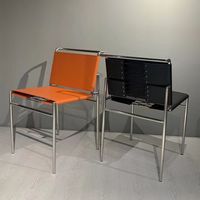 Chaise de salle à manger de style européen, mobilier de café moderne de luxe, chaise de cuisine en acier inoxydable avec accents bouclés et pieds dorés