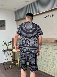 <span class=keywords><strong>Pigiama</strong></span> da <span class=keywords><strong>uomo</strong></span> in seta di lusso chiaro con fiori neri scuri <span class=keywords><strong>pantaloncini</strong></span> a maniche corte da notte da <span class=keywords><strong>uomo</strong></span> - Product Image 6