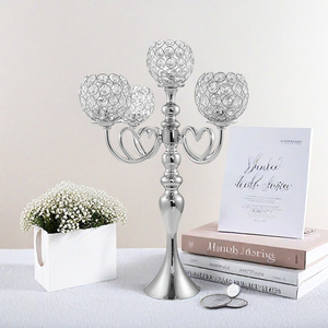 Centrotavola per Matrimonio, Candelabro Dorato a 5 Bracci con Cristalli, <span class=keywords><strong>Portacandele</strong></span> con Perline di Cristallo - Product Image 2