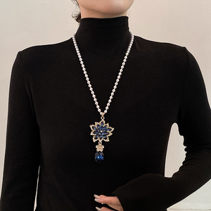 Guohaoshipin Pearl Flower Pendant Necklace AAA Grade U Shape Everyday Wear - Product Image 4