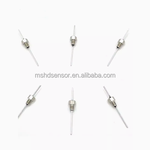 100PCS MSHD M3 1000PF Condensadores de Paso Bajo EMI Serie 100V-1000PF M3 1000PF 102 -55-+125 - Product Image 4