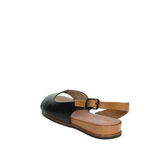 Sandalo Basso da Donna Jana Nero 8-28160-42 con Tacco Piatto per l'Estate - Product Image 2