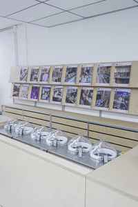 เครื่องทำไอศกรีมเจลาโตเชิงพาณิชย์ <span class=keywords><strong>V2</strong></span>ชุดสองหม้อกาแลคซีโปรหลายไมล์ใบมีดโกนแบบปรับได้เองไม่มีสารตกค้างไม่มีน้ำแข็งที่สะสม - Product Image 3