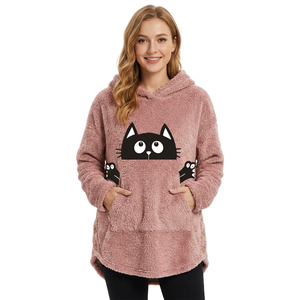 Sweat-shirt d'hiver surdimensionné à manches longues et épaules tombantes pour femme, en polaire rose avec imprimé de chat de dessin animé - Product Image 6