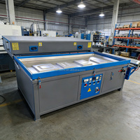 Machine de laminage sous vide semi-automatique pour portes d'armoires, film PVC, laminage de meubles, équipement de revêtement de surface pour le travail du bois