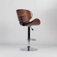 Tabouret de bar haut de gamme avec structure en bois et chaise pivotante réglable en hauteur en métal pour usage commercial