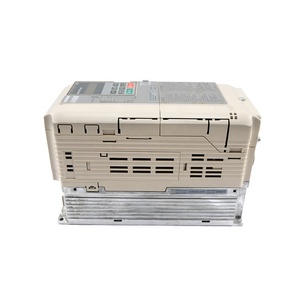 Inversor de frecuencia variable trifásico Yaskawa CIMR AB4A0009FBA original para automatización industrial - Product Image 1