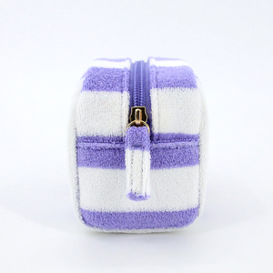 Bolsa de Maquillaje de Tela de Rizo con Rayas Suaves, Bolsa de Maquillaje Personalizada para Regalo, Bolsa de Cosméticos Portátil para Viajes - Product Image 5