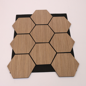 Panel Acústico de Madera con Secciones Cóncavas, Convexas e Irregulares, con Capa de Fieltro de Alta Densidad para una Máxima Absorción de Graves - Product Image 2